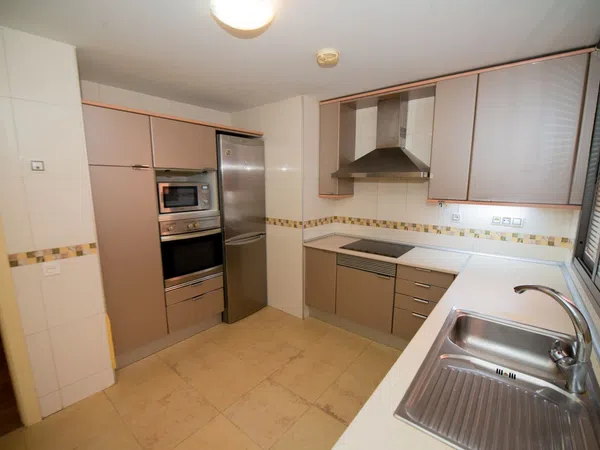 Piso en Calle de Rafael Bergamín, 5, San Juan Bautista - Foto 4