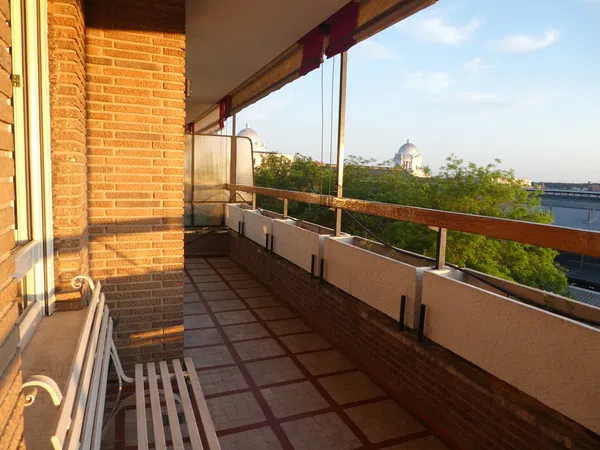 Piso en paseo del Rey, 26