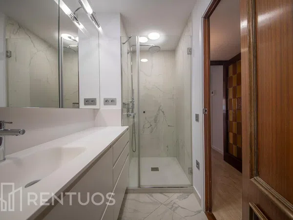 Piso en calle de Calvet - Foto 32