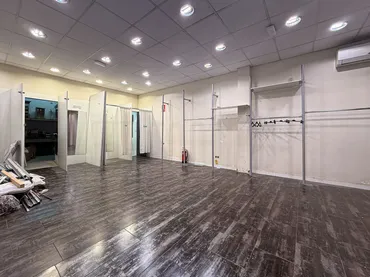 Local comercial en  Passeig dels Almogàvers - Foto 9