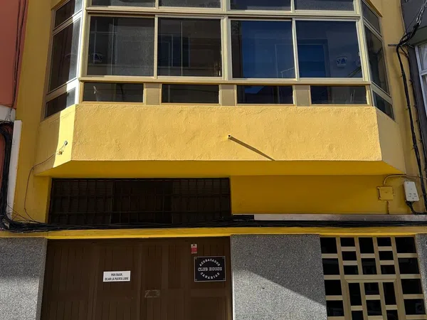 Casa independiente en Barrio Schamann - Rehoyas - Foto 1