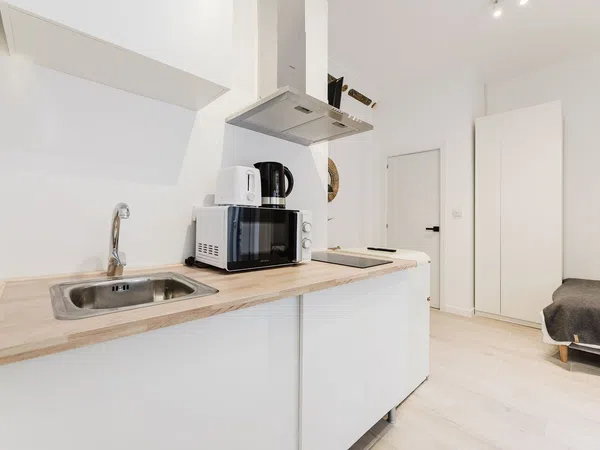 Estudio en calle d' Antonio Ponz, 9 - Foto 4