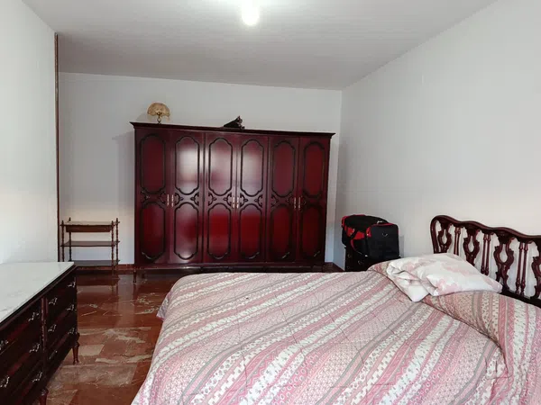 Piso en calle Profesor Manuel Garzón Pareja, 21 - Foto 1