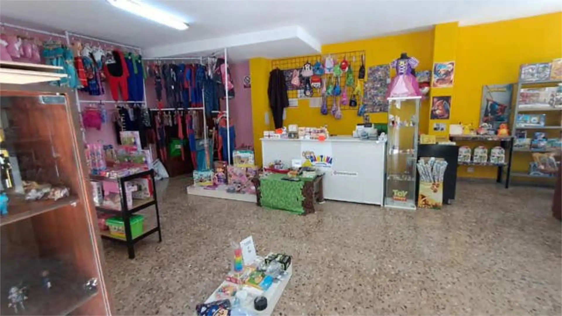 Local comercial en Centro - Foto 6