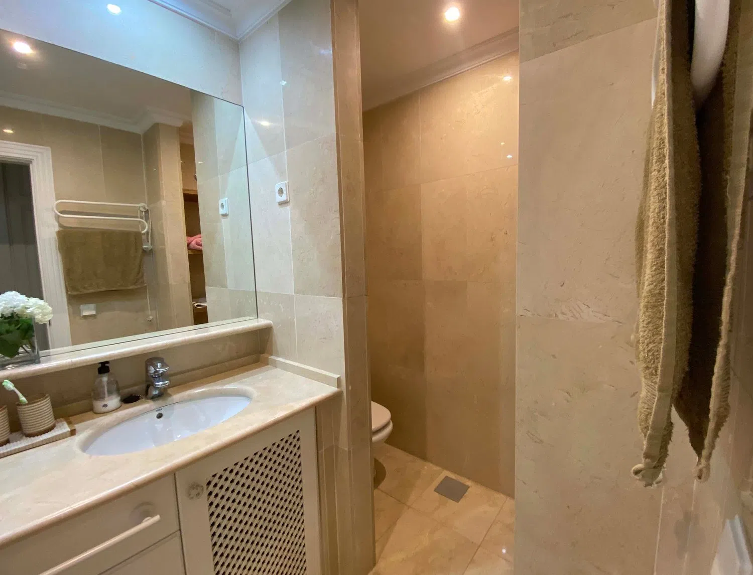 Piso en calle Edgar Neville s/n - Foto 18