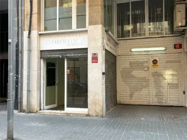 Local comercial en  Carrer 11 de Setembre 11 - Foto 1