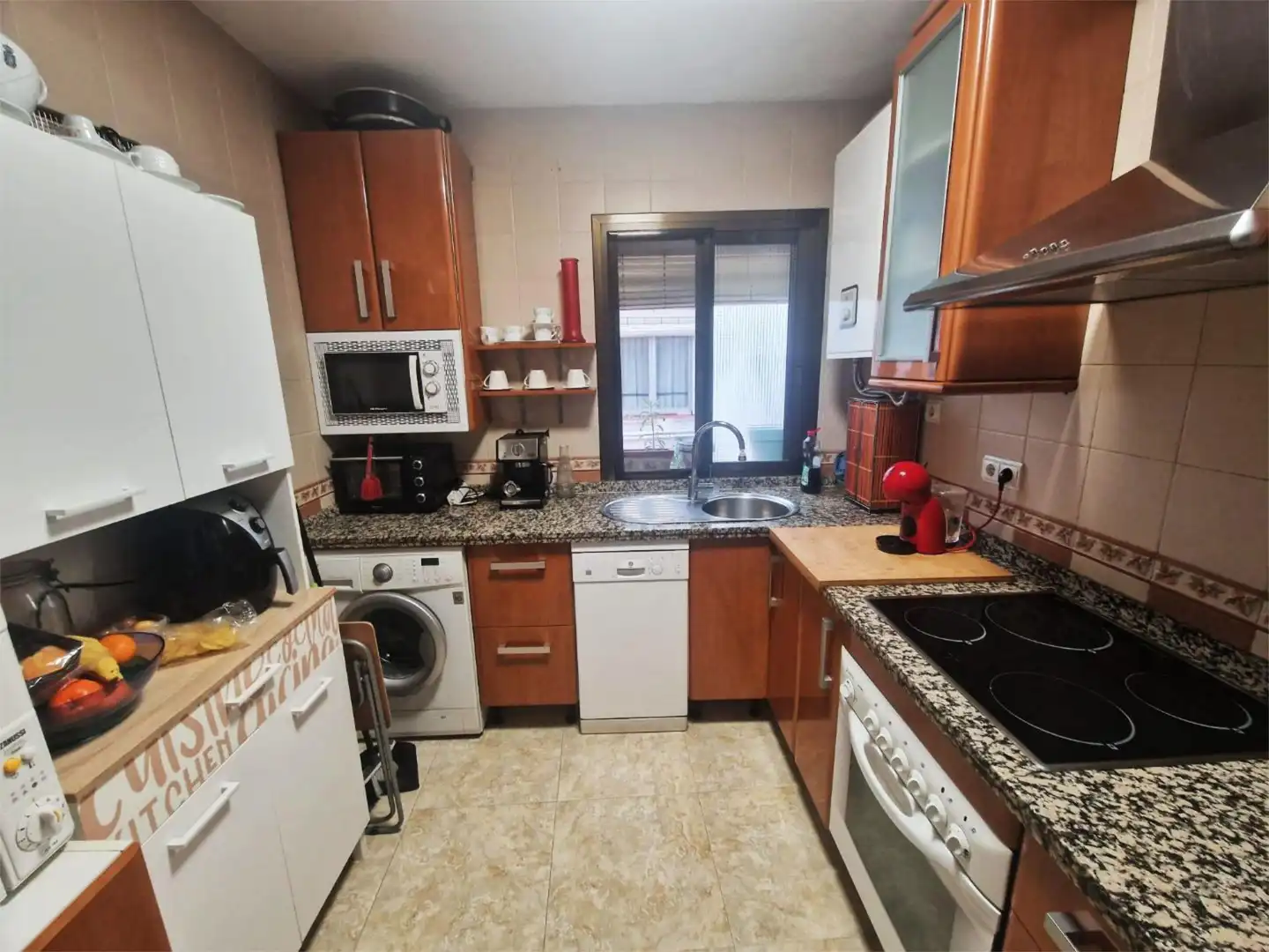 Piso en  Calle Historiador Domínguez Ortiz 35 - Foto 11