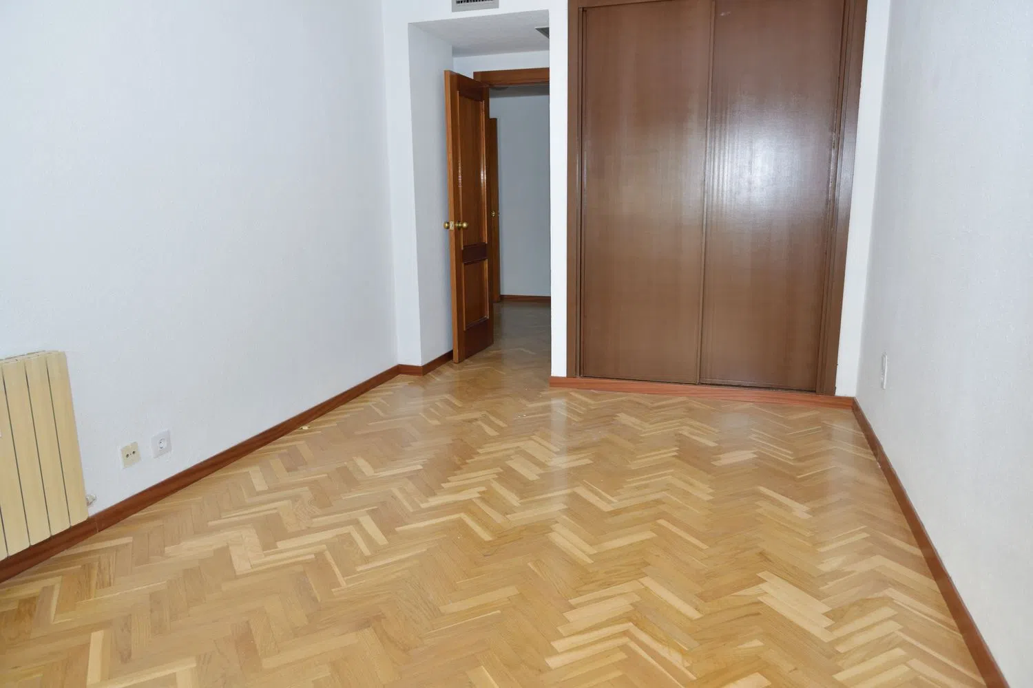 Piso en Urb. residencial parque américa Barrio San Pascual - Foto 17