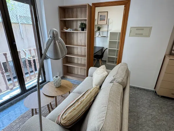 Piso en calle del Bisbe, 10 - Foto 2