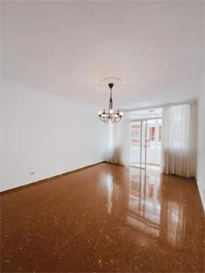 Piso en Triana - Foto 2