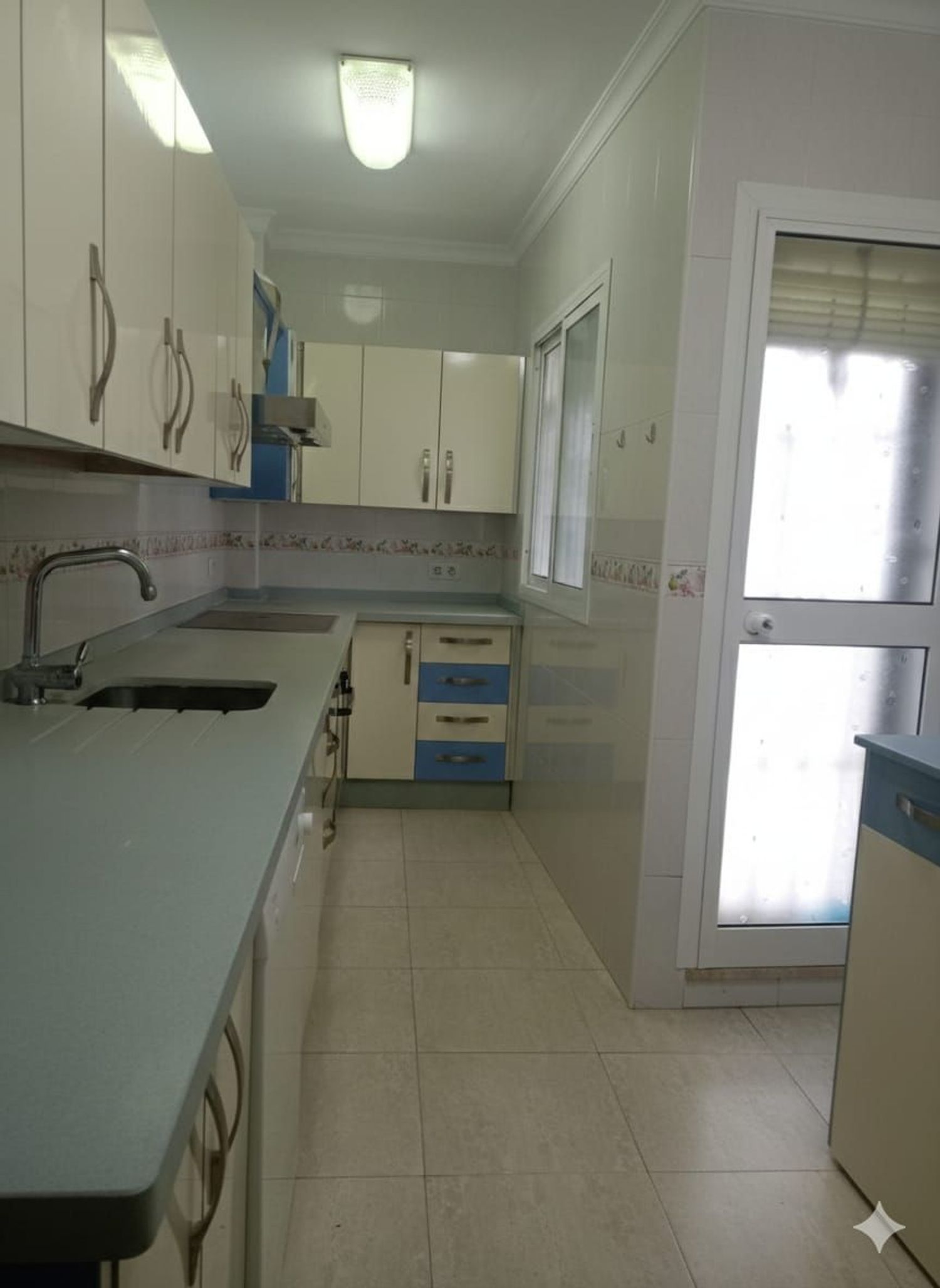 Piso en Barrio Feria - Foto 11