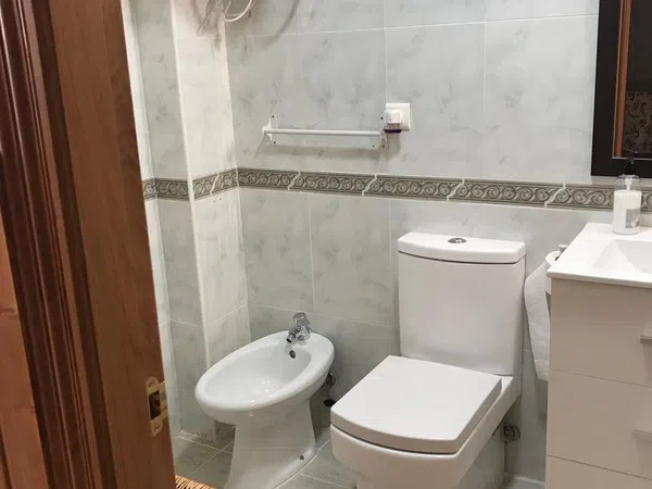 Alquiler de casa o chalet independiente en Malaga, 8 - Foto 2