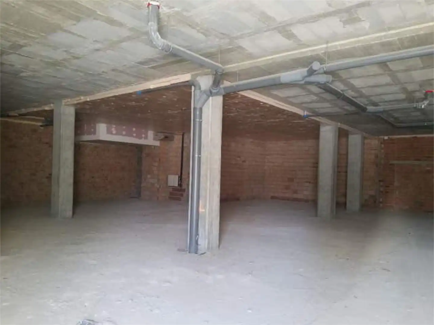 Local comercial en Parque Almunia - Foto 4