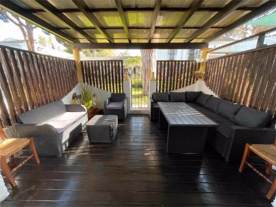 Chalet en Urb. Pueblo los Arcos E-38
