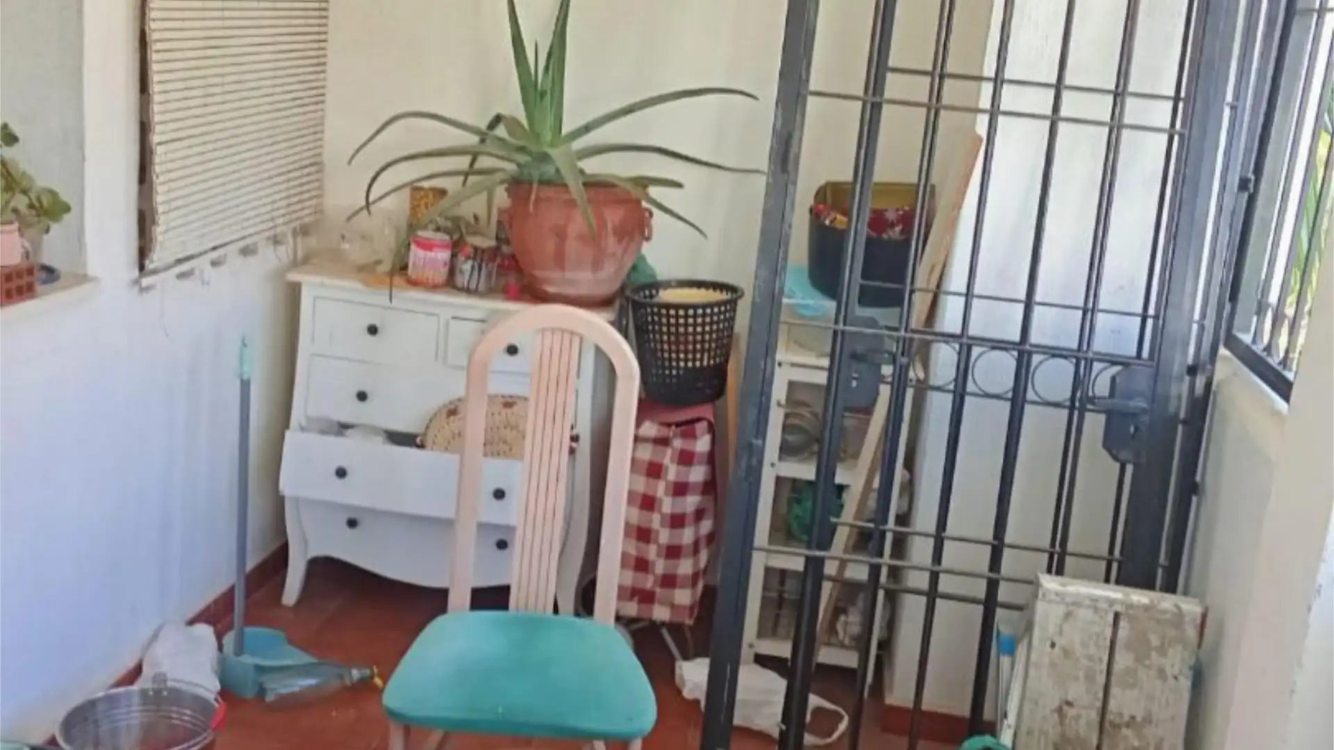 Piso en  Avenida Reina Sofía 2 - Foto 17