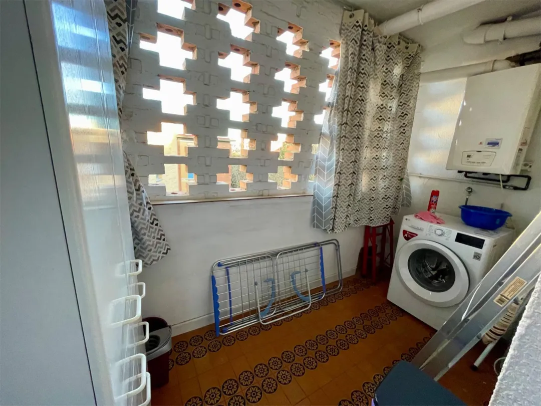 Piso en  Carrer de Roig i Solé 1 - Foto 11