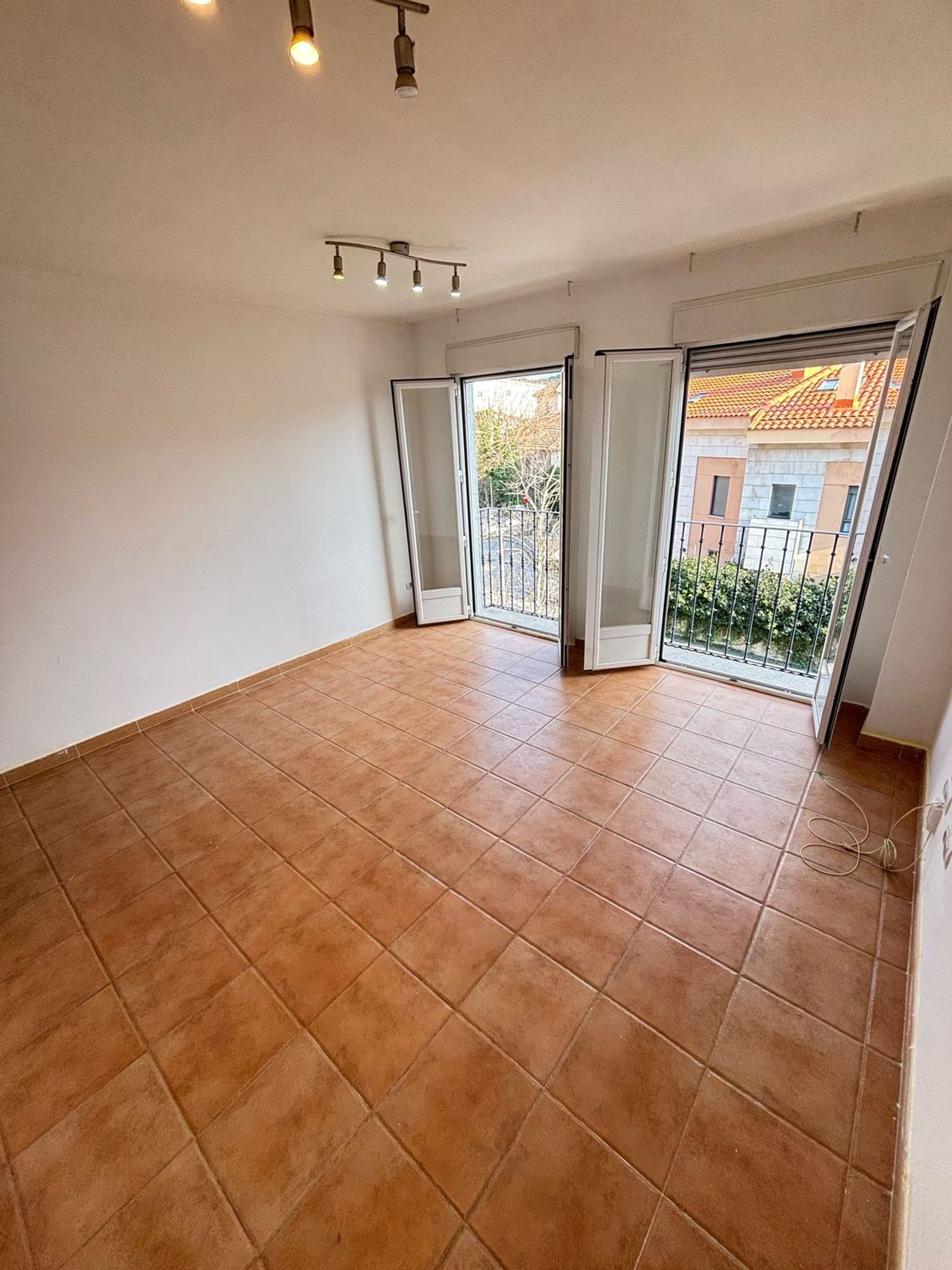 Piso en calle Fuente del Álamo, 11 - Foto 1