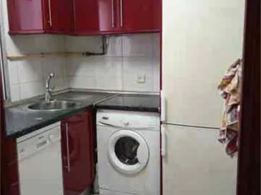 Piso en Alhóndiga - Foto 3