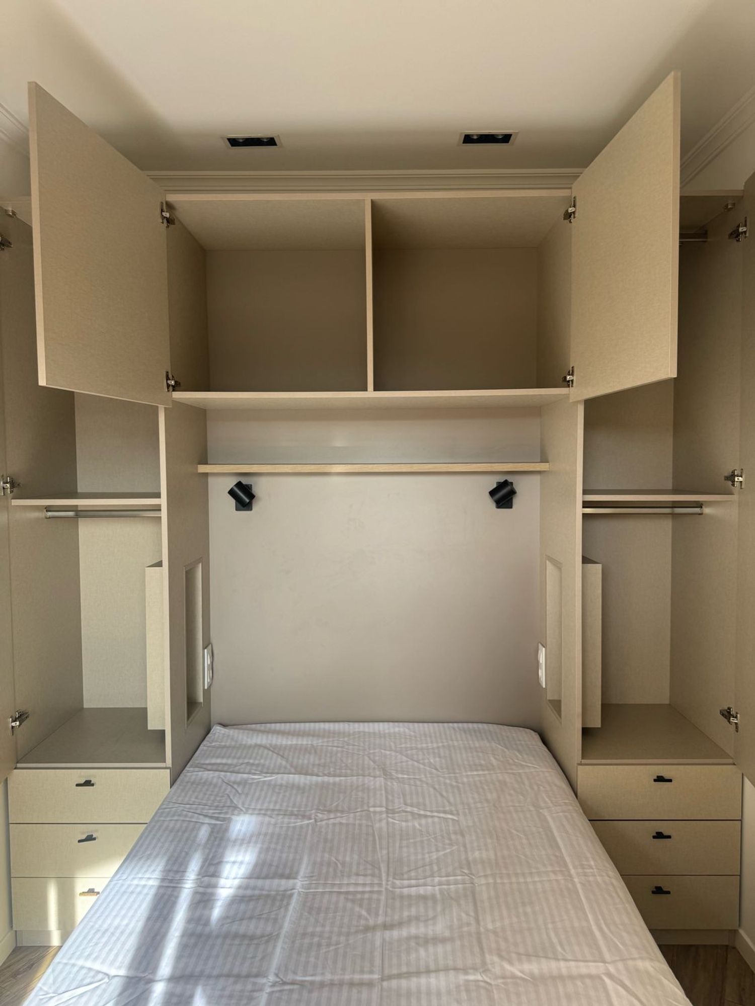 Ático en calle Alejandro Saint Aubin, 5 - Foto 25