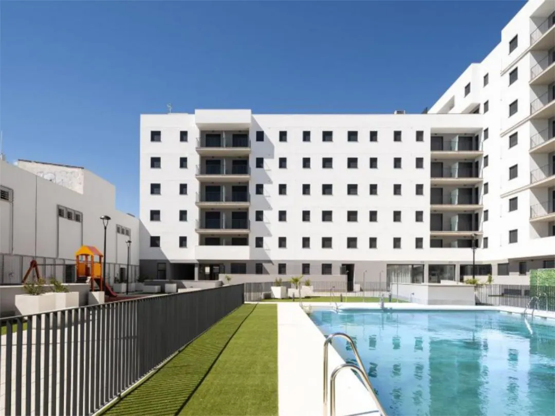 Piso en  Avenida de las Ciencias 3 - Foto 4