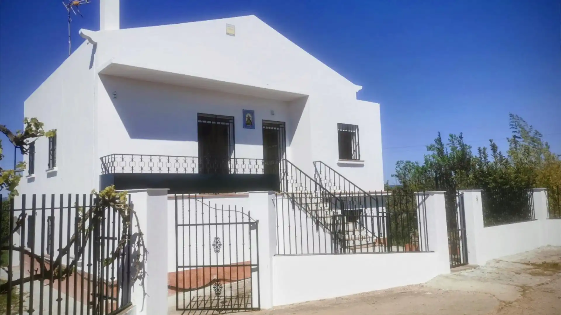 Chalet en  Carretera Valdezorras 61 - Foto 2