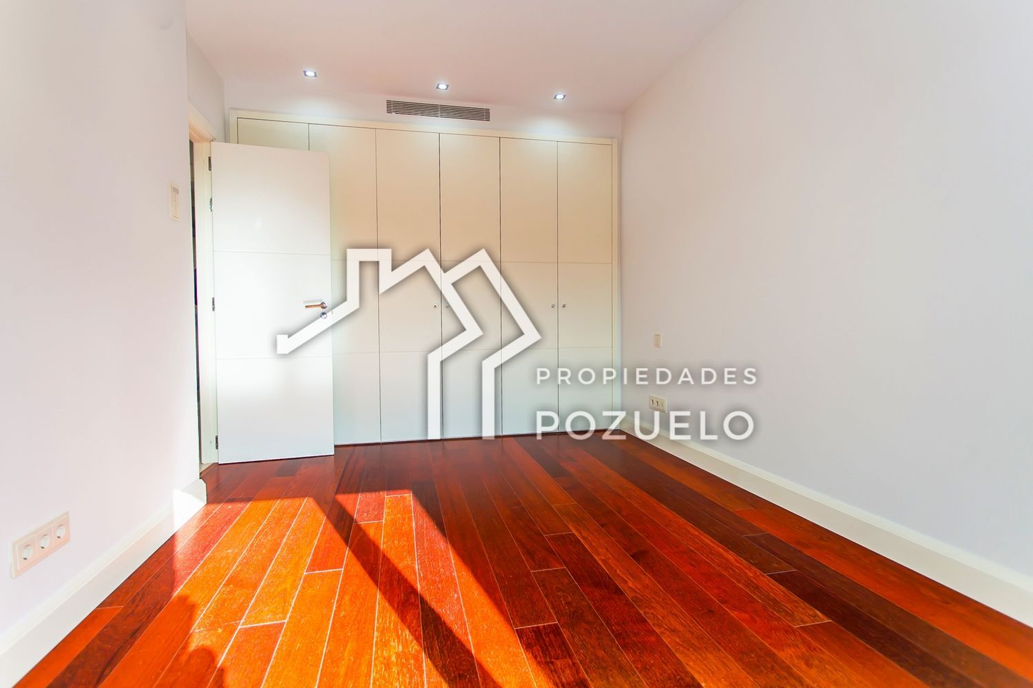 Chalet pareado en Calle Mistral, 2, La Finca - Foto 44