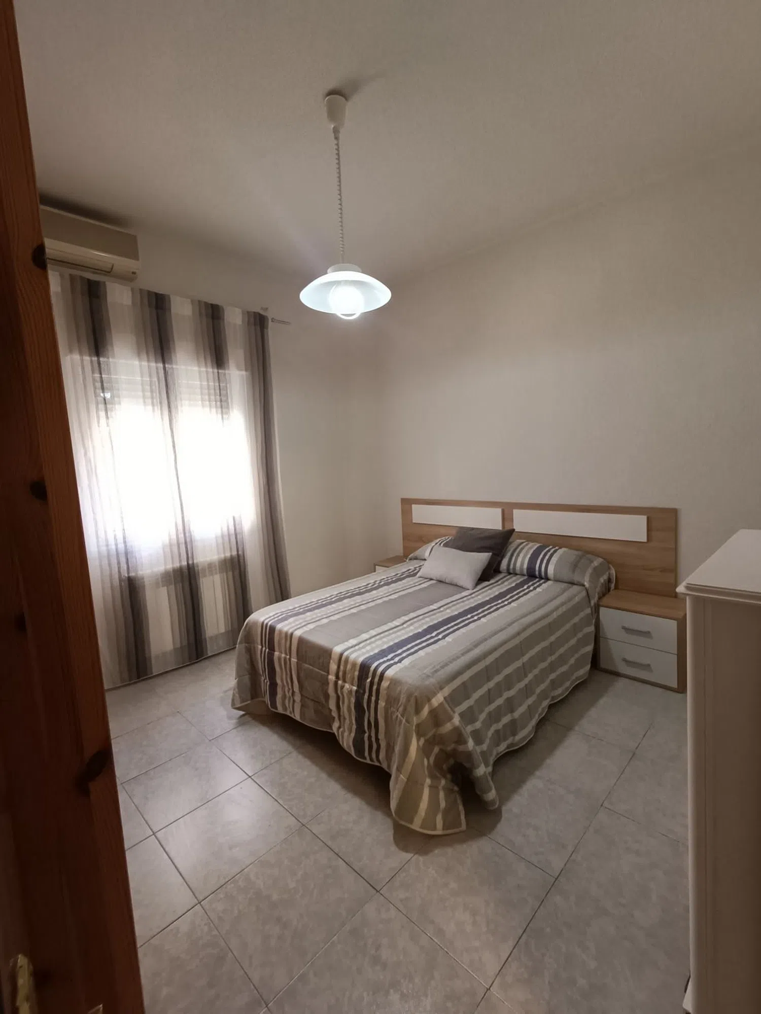 Piso en calle Antonio Gómez Galiana, 7 - Foto 1