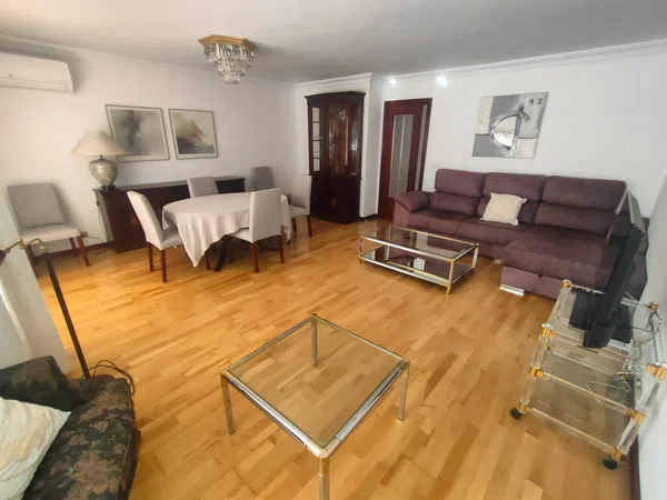 Piso en calle de Álvarez Sereix, 12