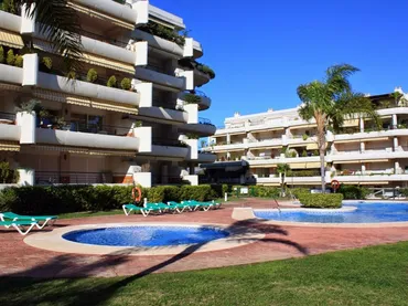 Piso en urbanización Campos de Guadalmina 5 - Foto 1