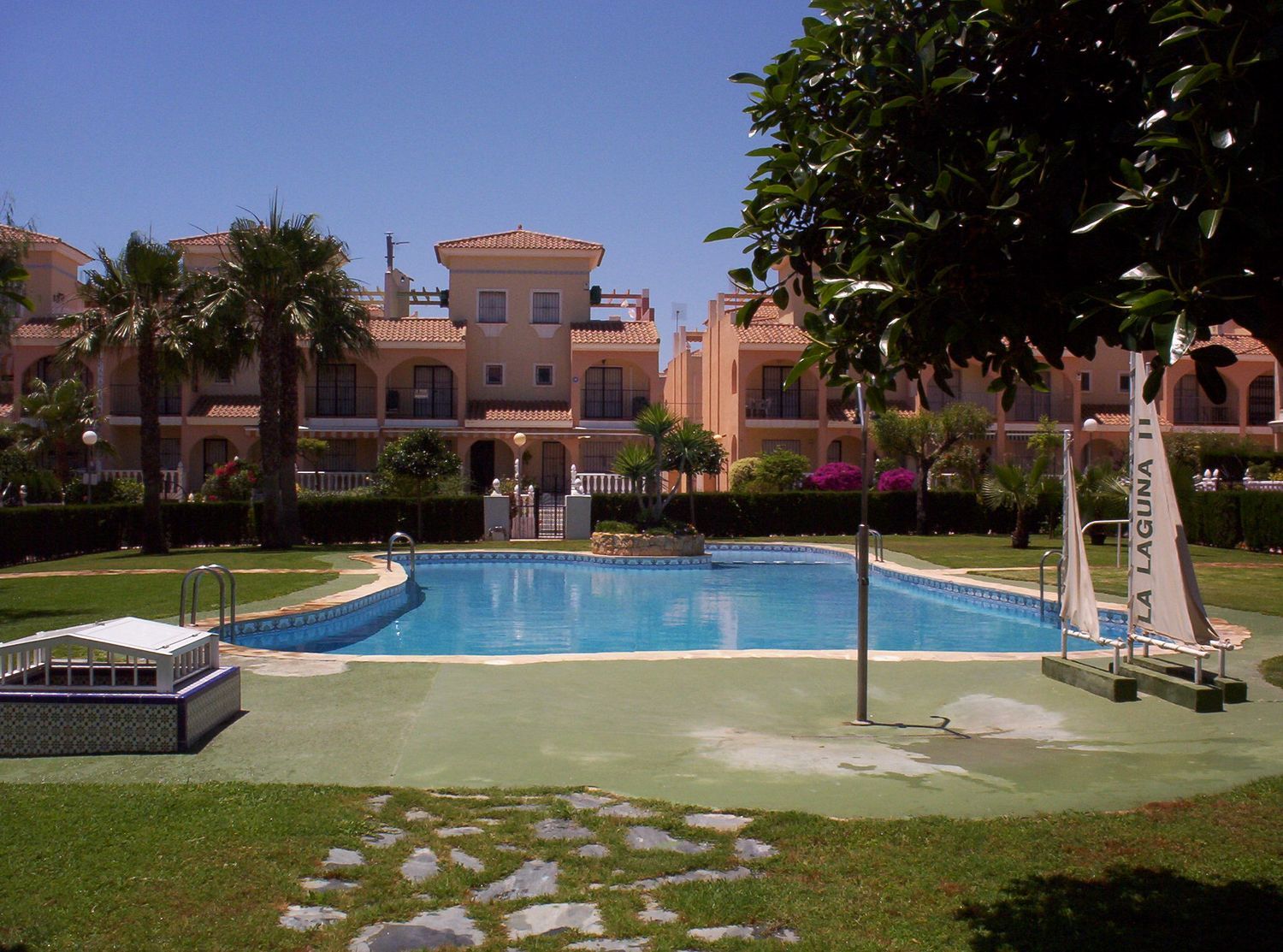 Chalet adosado en Urbanizacion Horizonte Cl 3, 3001, Horizonte - La Campana - Foto 12