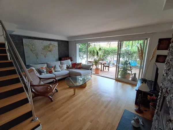 Chalet adosado en Urbanización El Capricho s/n CD