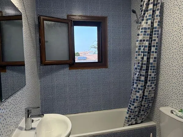 Chalet adosado en Calle Nicolas de Bussi, 14, Playa Flamenca - Foto 14