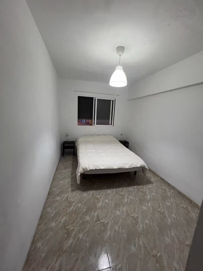 Piso en  Calle de Alozaina 40 - Foto 6