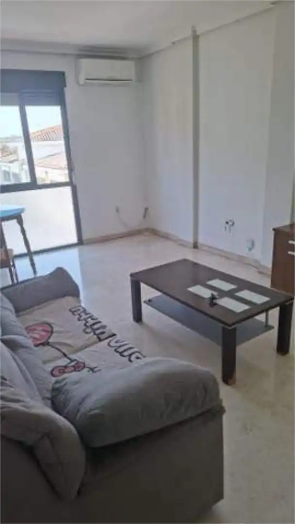 Piso en San Roque - Foto 4