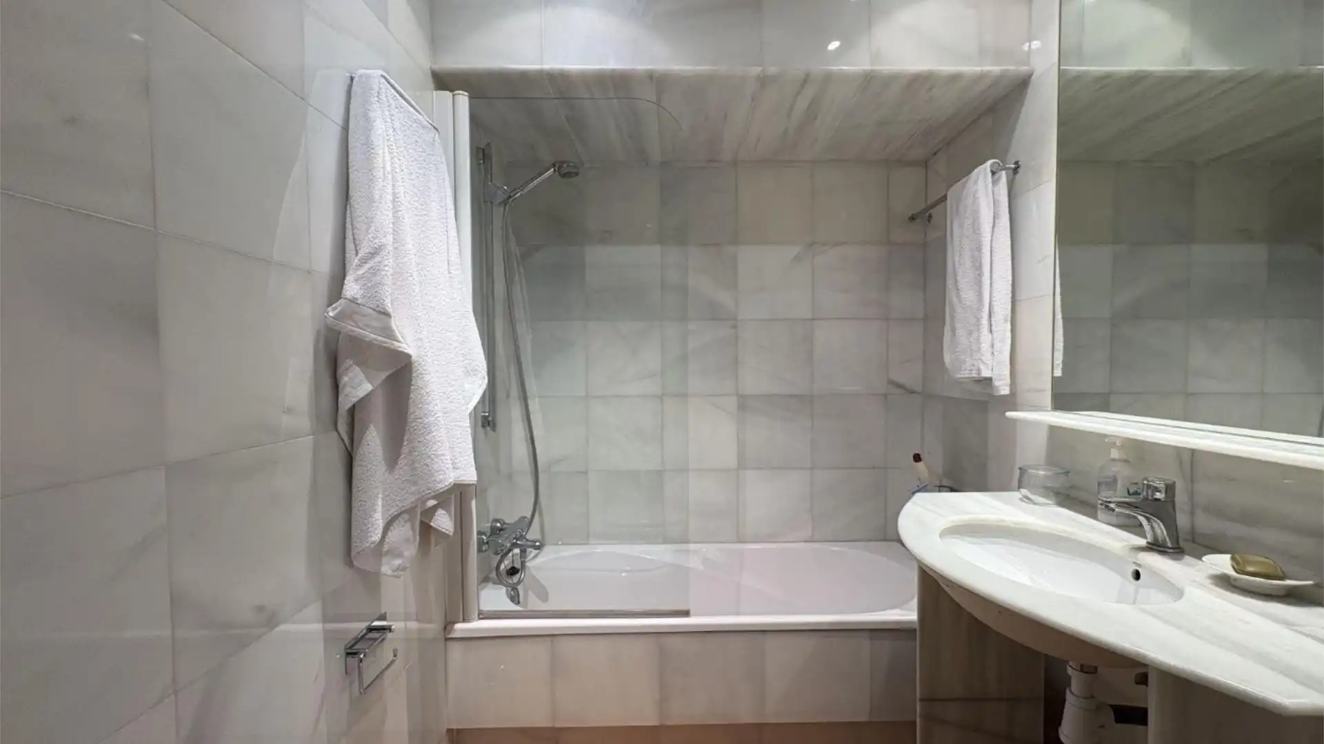 Piso en  Plaça de la Porta de la Mar 6 - 9 - Foto 21