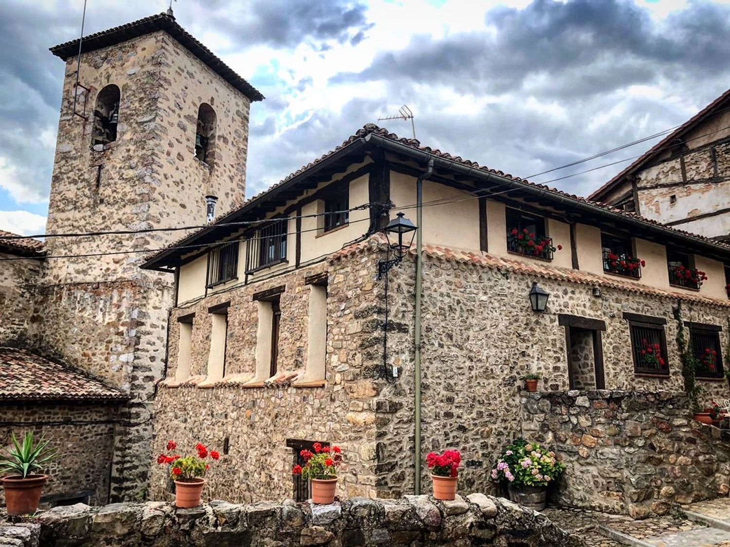 Caserón en Plaza de la Iglesia, 1 - Foto 2