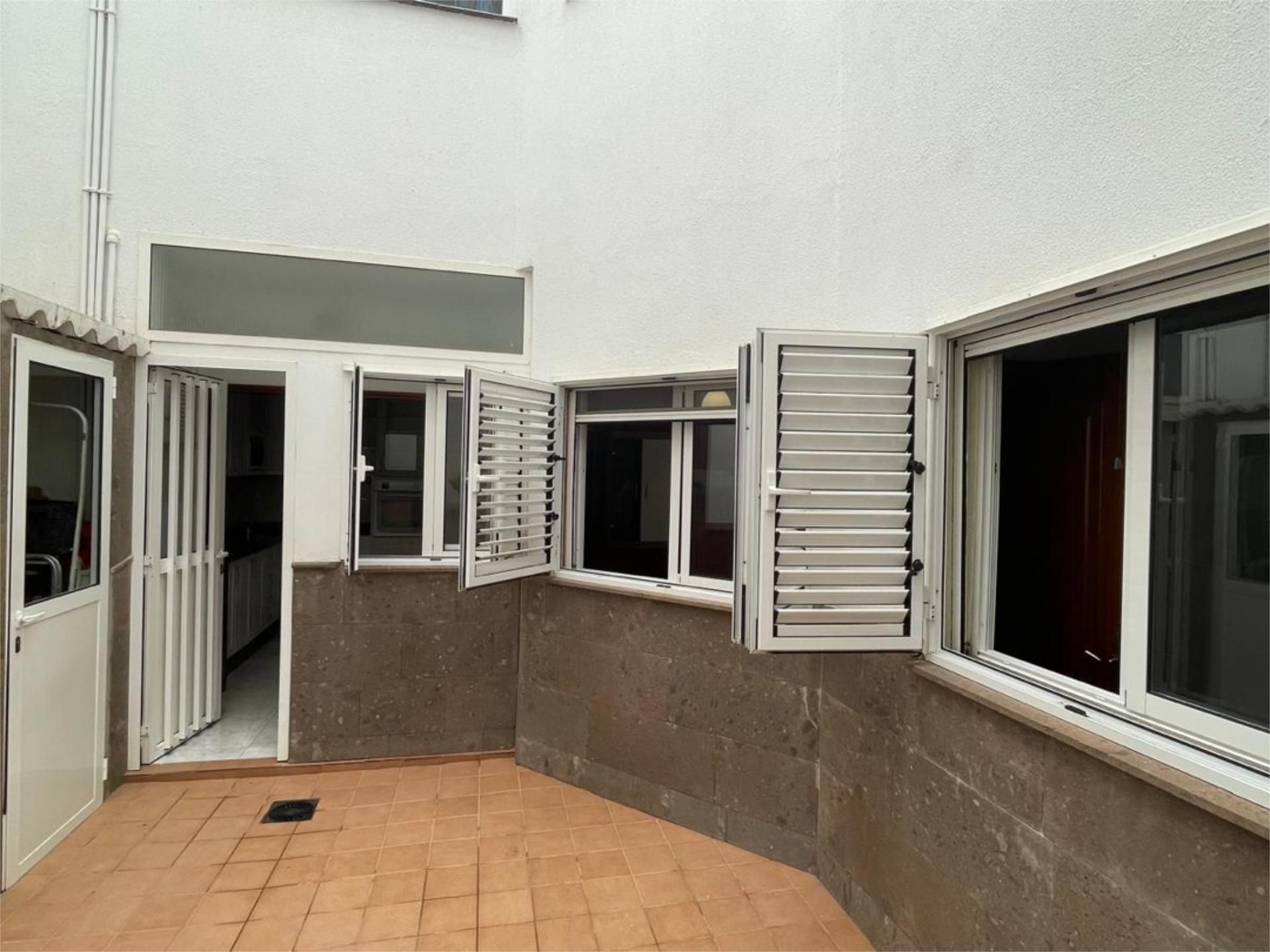 Piso en  Calle Secretario Padilla 181 - Foto 12