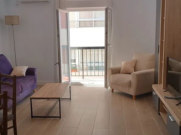 Piso en calle Mónaco, 4