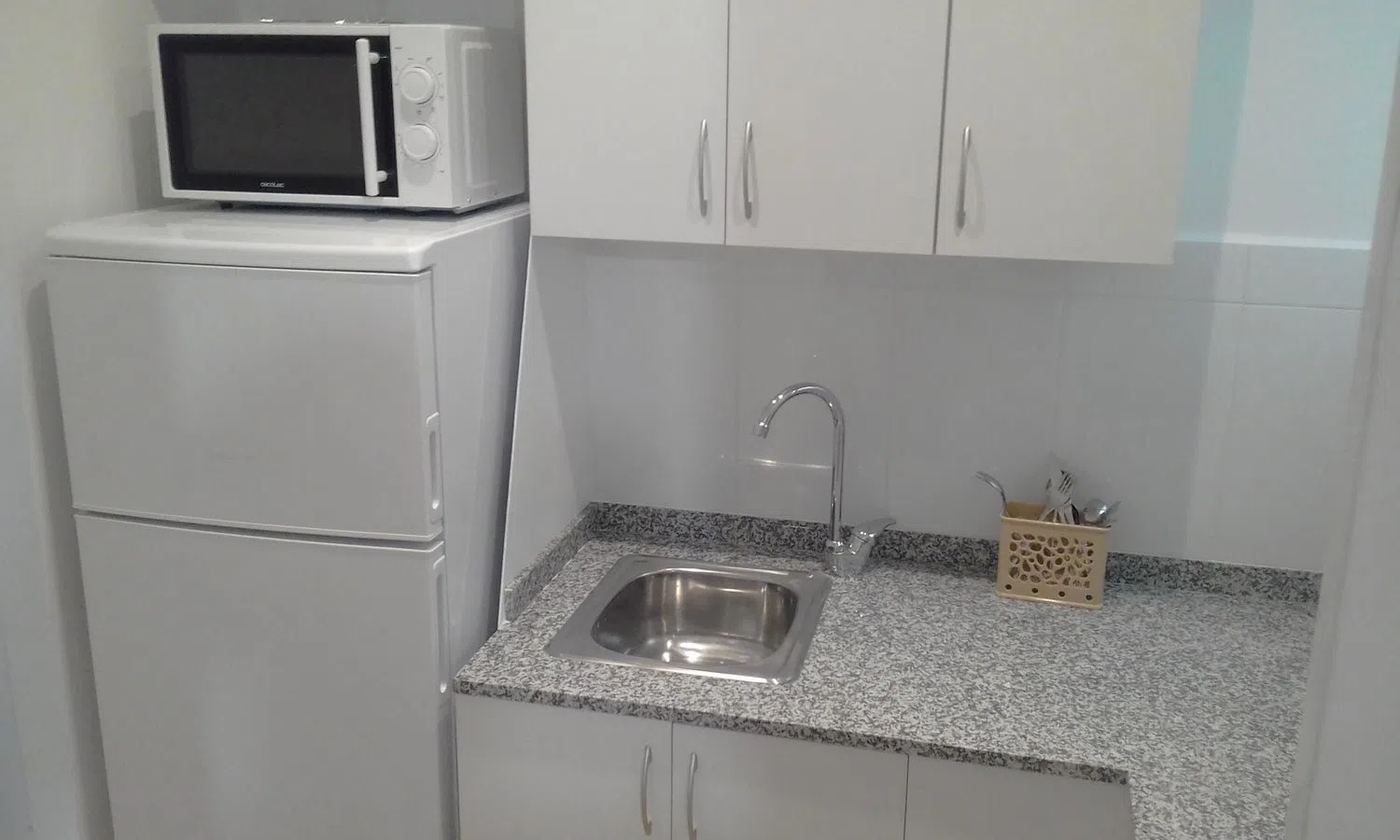 Estudio en calle de la Mare de Déu del Coll, 61 - Foto 4