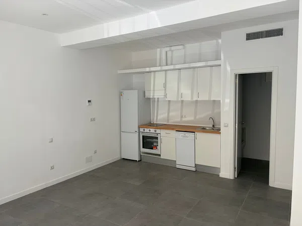 Estudio en Avenida Reyes Católicos, 35 - Foto 4