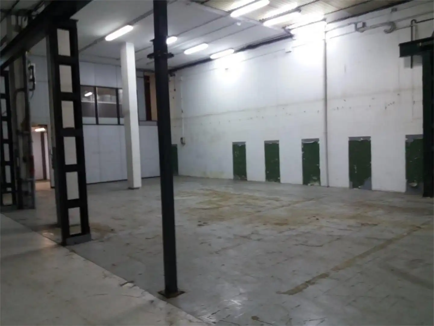 Local comercial en  Carrer de Marià Aguiló 2 - Foto 11