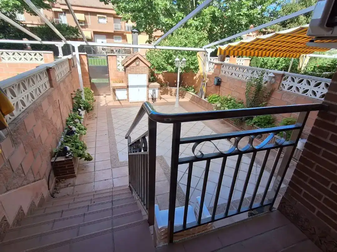 Chalet en  Calle Giralda 54 - Foto 11