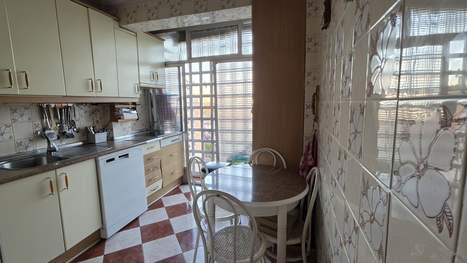 Piso en calle de Víctor de la Serna, 3 - Foto 12