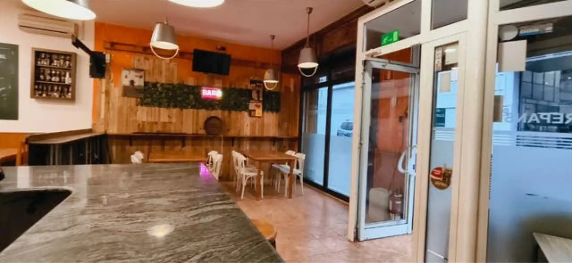 Local comercial en Eixample - Foto 4