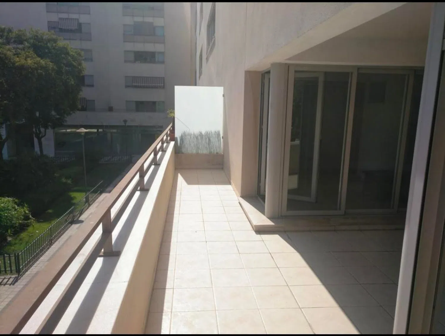 Piso en calle Kandinsky, 8 - Foto 2
