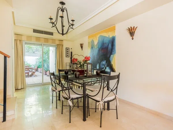 Chalet adosado en avenida Cervantes s/n sn - Foto 3