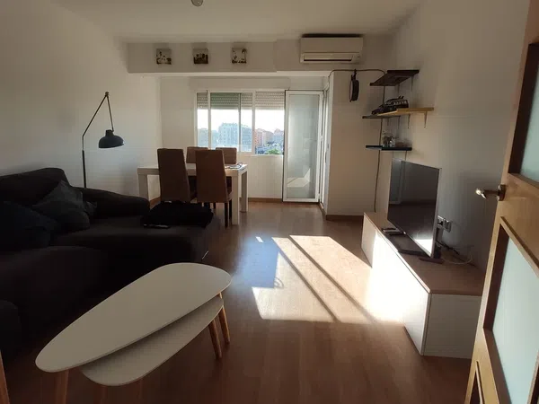 Piso en c/san vicente mártir, 312