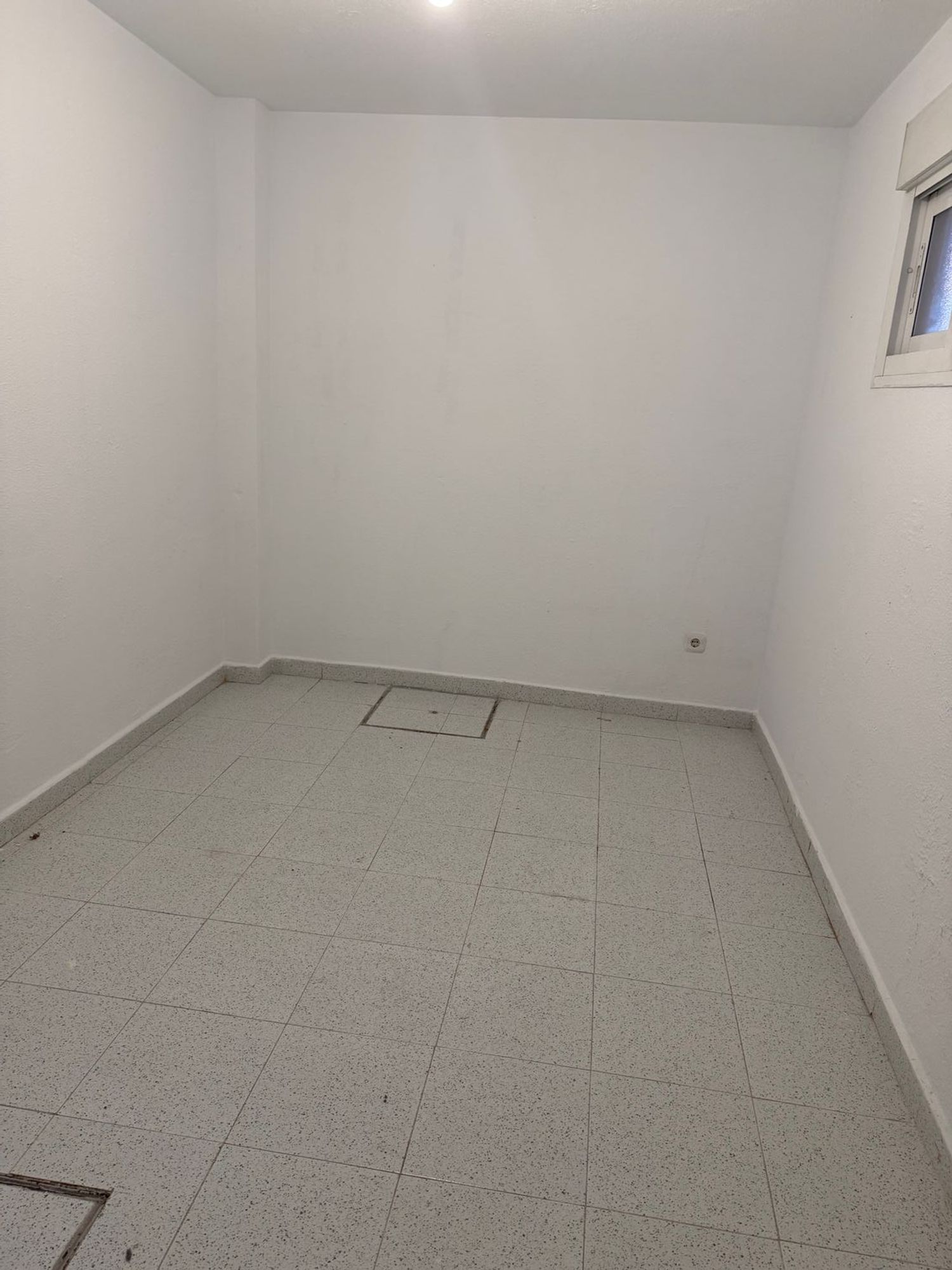 Chalet adosado en Calle Valle de Cardos, Valdezarza - Foto 21