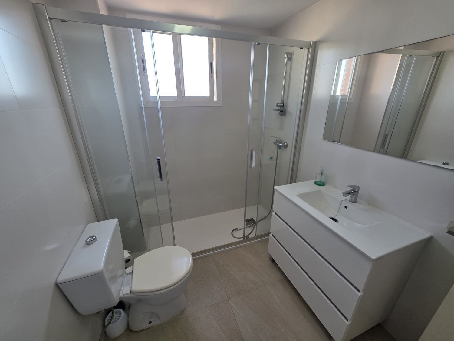Piso en Plaza Valentin Ortigosa, 3, Los Guindos - Parque Mediterráneo - Santa Paula - Foto 14