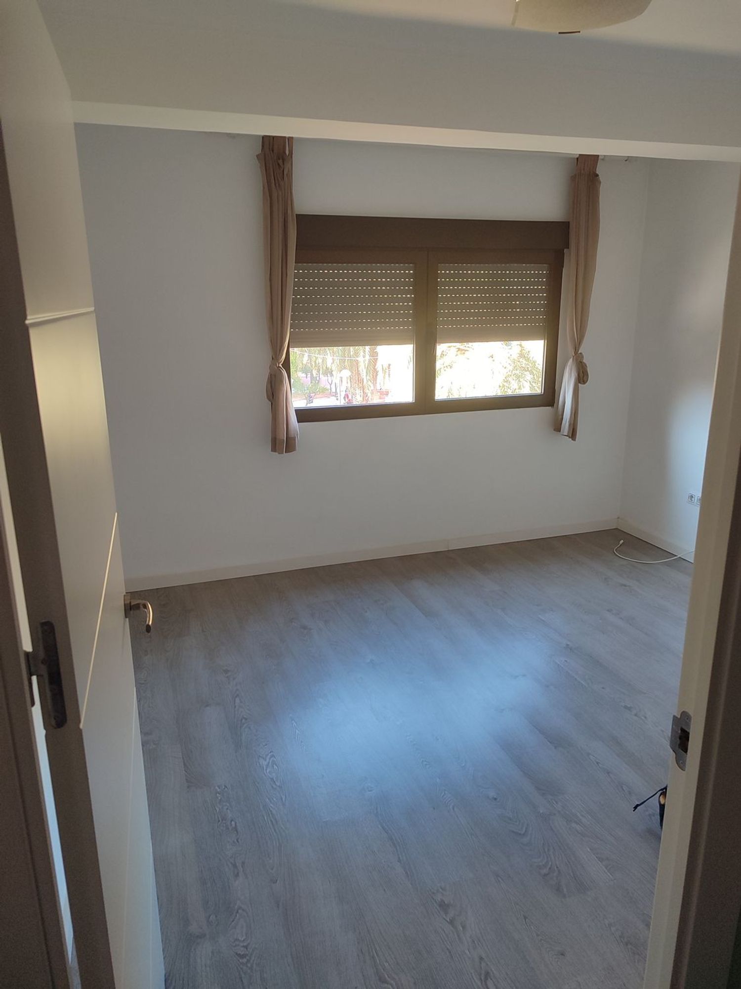 Piso en calle de Tomás de Villarroya, 21 - Foto 5